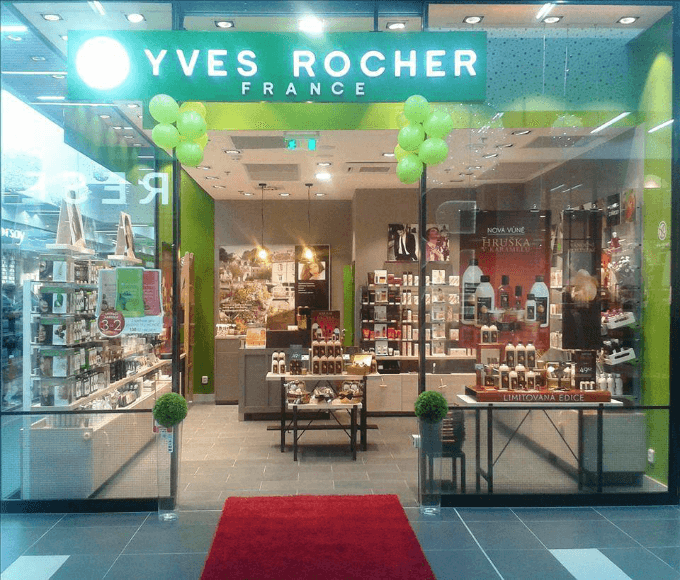 Typický obchod Yves Rocher v České republice