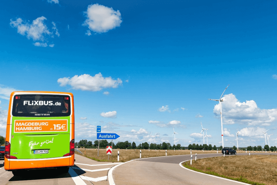 busz flixbus busz