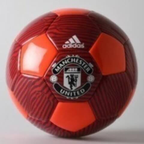 “Bola” Adidas Bola