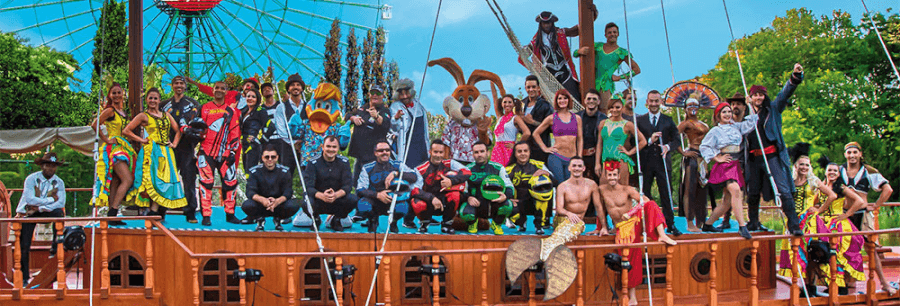 attori e staff mirabilandia