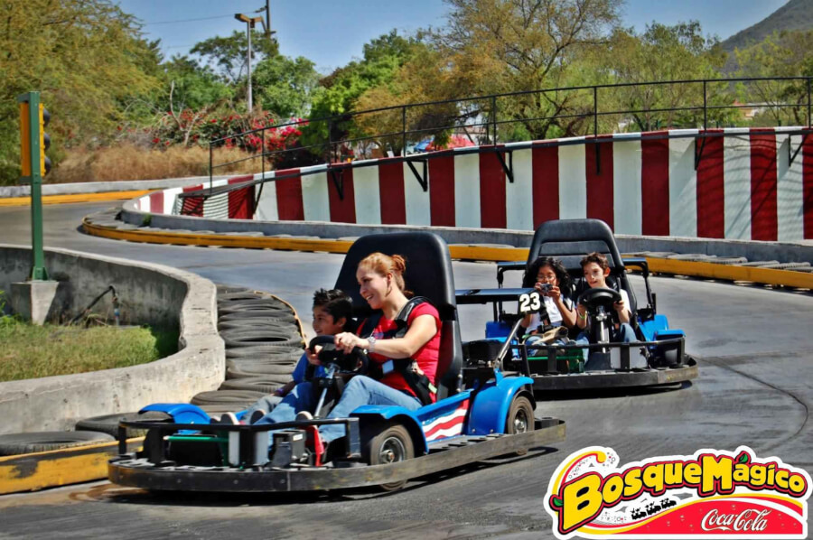 Bosque magico atracciones del parque en Mexico