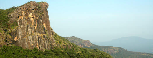 Emitares to loty do 130 miejsc na całym świecie