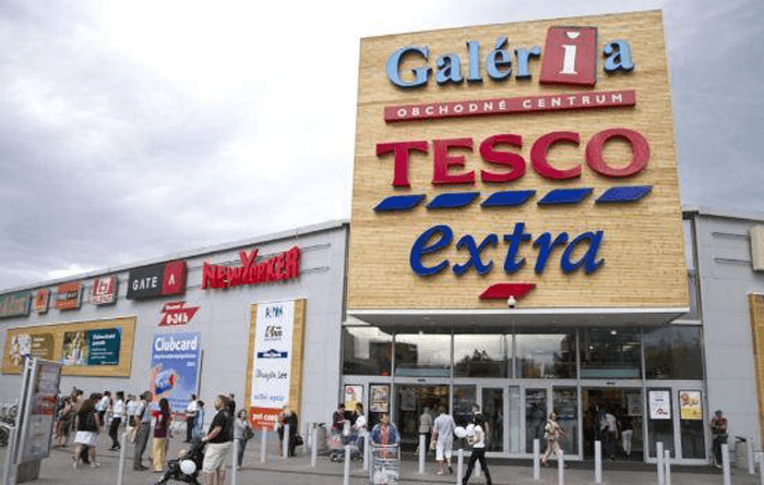 Tesco extra v Trnave je otvorené nonstop, klienti to často a v hojnom počte využívajú